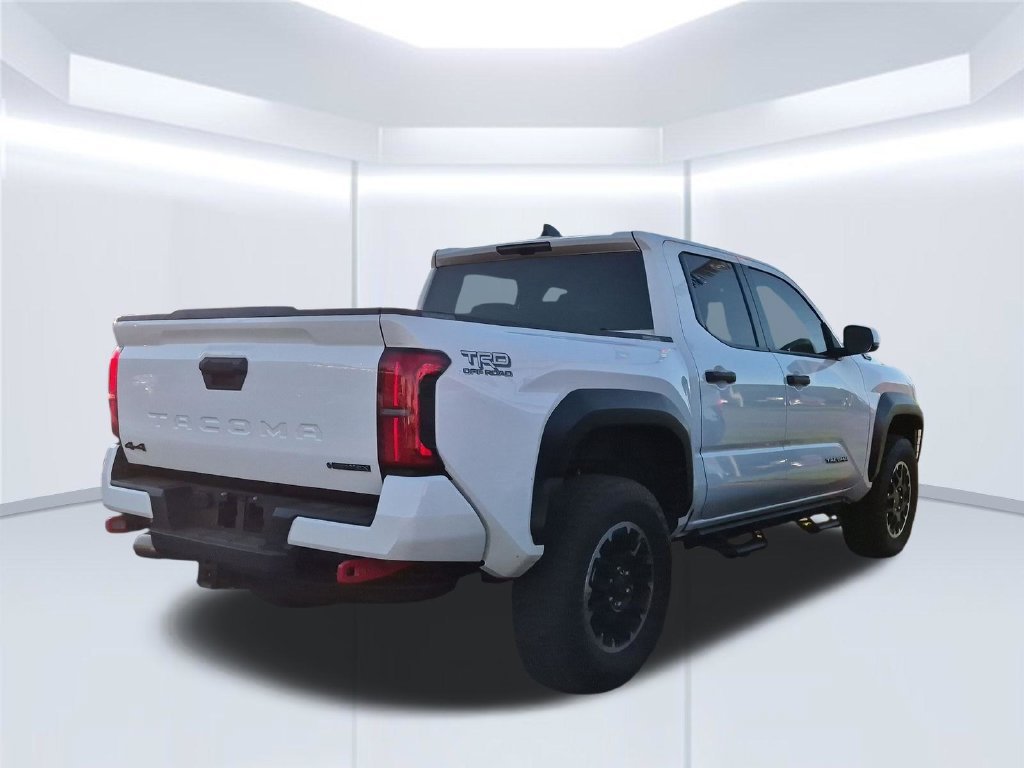 Used 2025 White Toyota TRD Sport Hybrid image 3