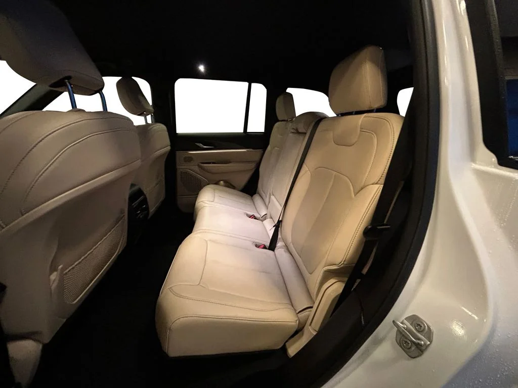Used 2023 Bright White Jeep Limited image 13