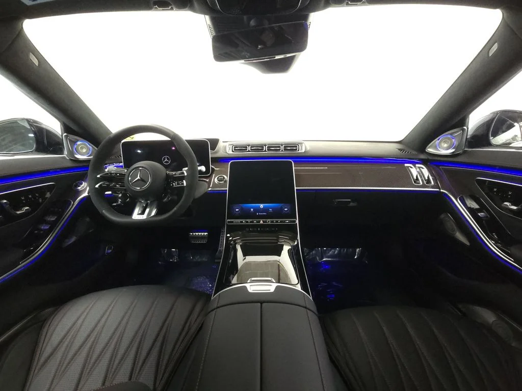 Certified Used 2024 MANUFAKTUR Moonlight White Metallic Mercedes-Benz S 63 E AMG® image 28