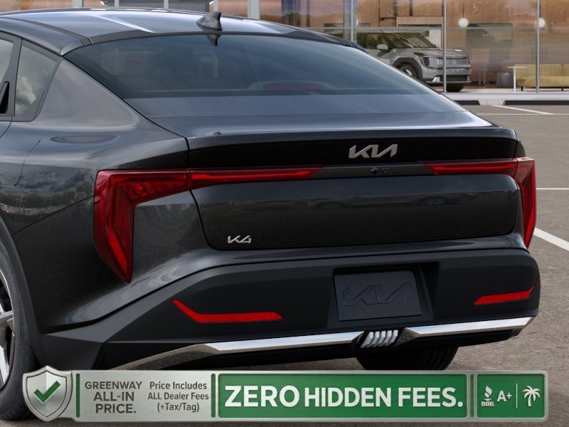 2026 Kia K4 LXS AT's photo