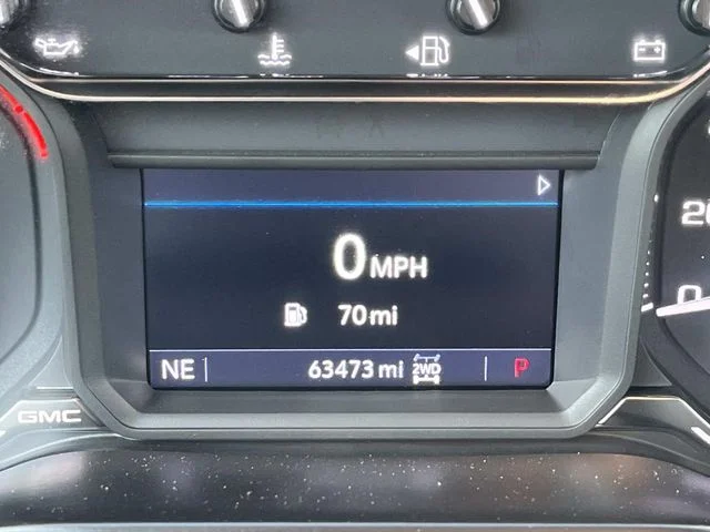 Used 2021 White GMC Elevation image 36