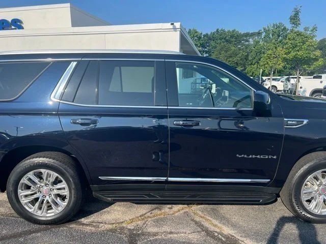 Used 2023 Blue GMC SLT image 3