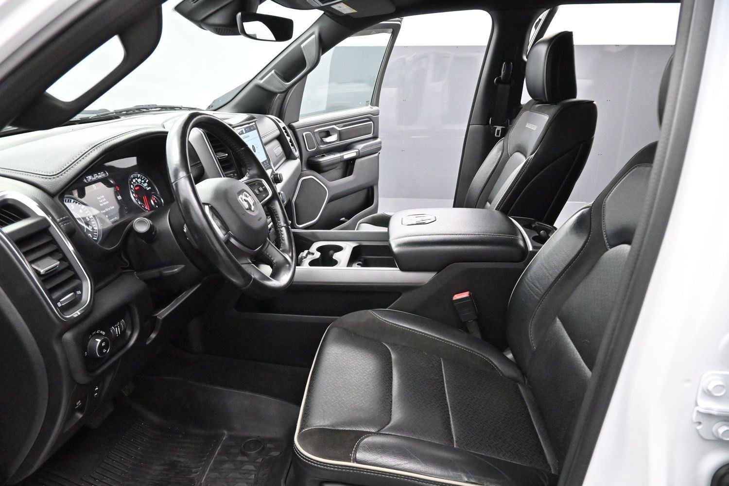 Used 2022 White Ram Laramie image 12