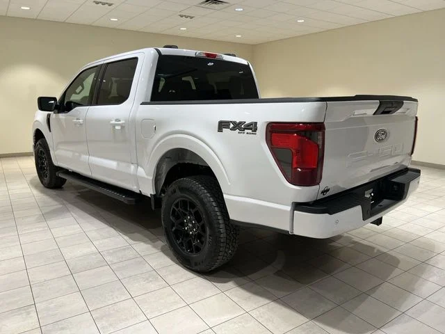 New 2026 White Ford XLT image 3