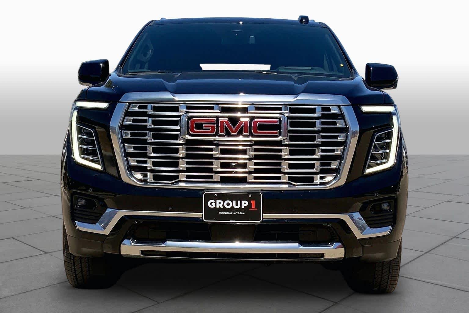 Used 2025 Onyx Black GMC Denali image 4