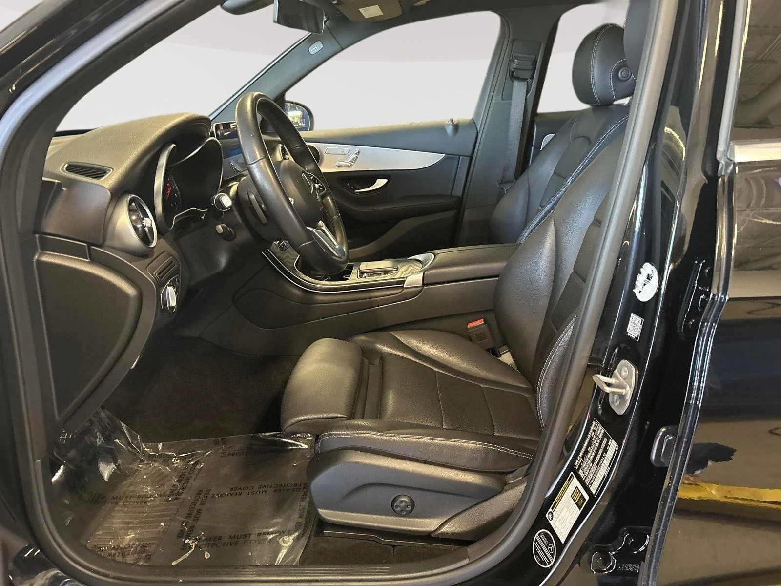 Certified Used 2021 Black Mercedes-Benz GLC 300 image 13