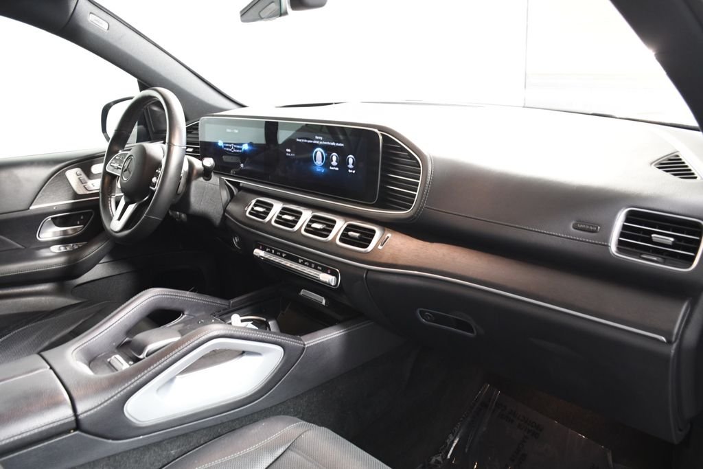 Used 2022 Obsidian Black Metallic Mercedes-Benz GLS 450 image 18