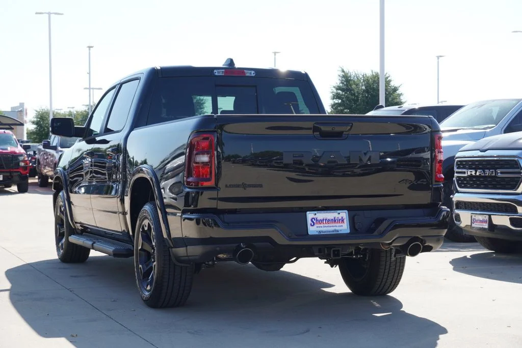 New 2026 Diamond Black Crystal Pearlcoat RAM Big Horn/Lone Star image 7