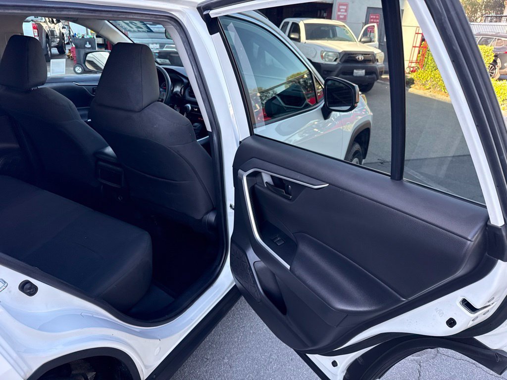 Used 2021 White Toyota LE image 24