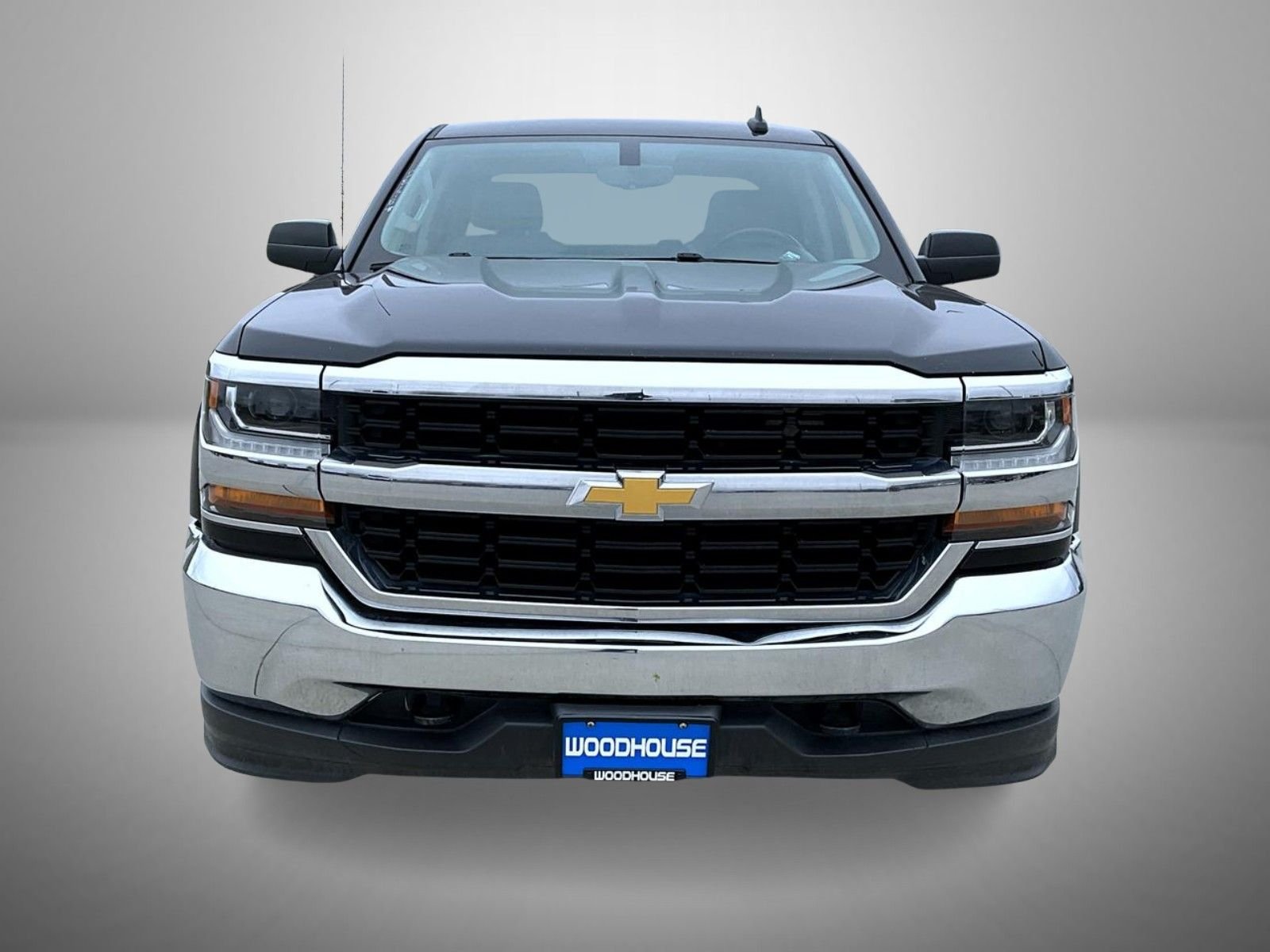 Used 2018 Black Chevrolet LT image 2