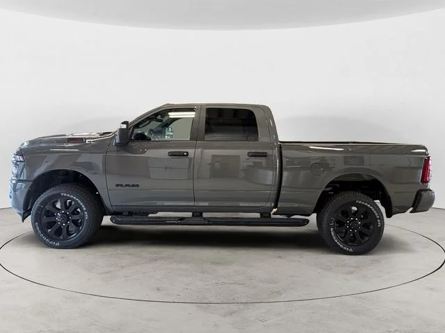 New 2026 Ceramic Gray Ram BIG HORN CREW CAB 4X4 6