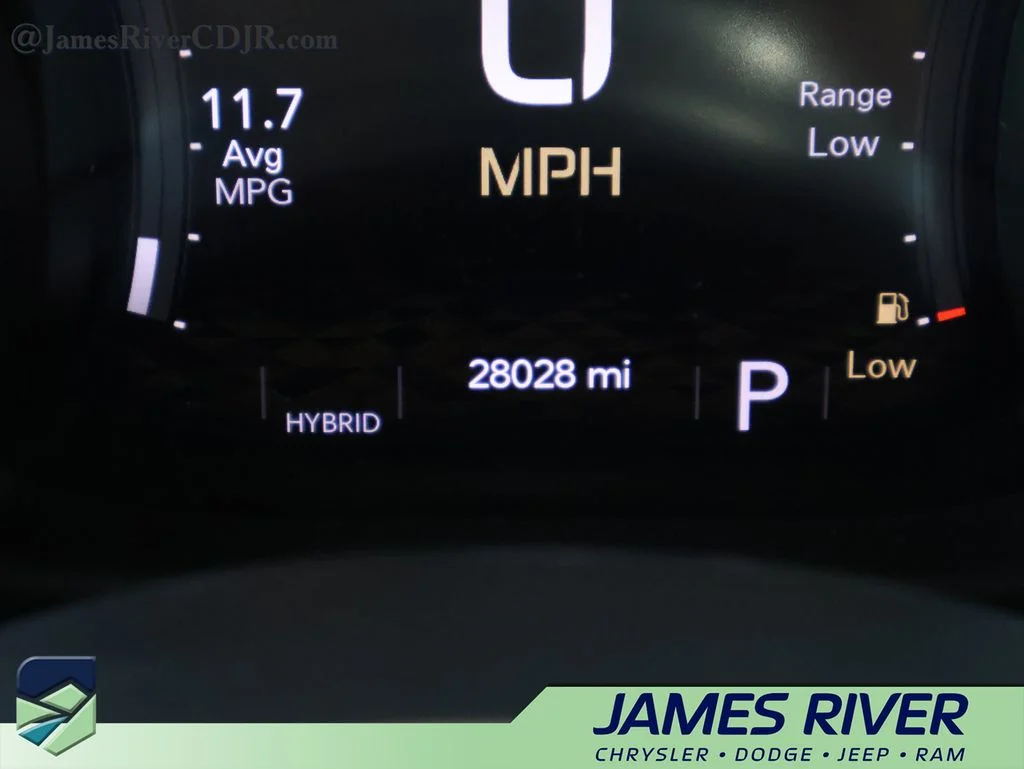 Used 2023 White Jeep Rubicon 4xe image 29