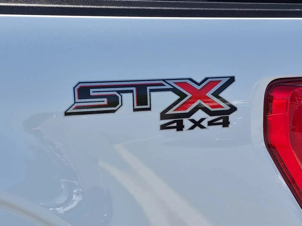 Certified Used 2023 Oxford White Ford XL image 18
