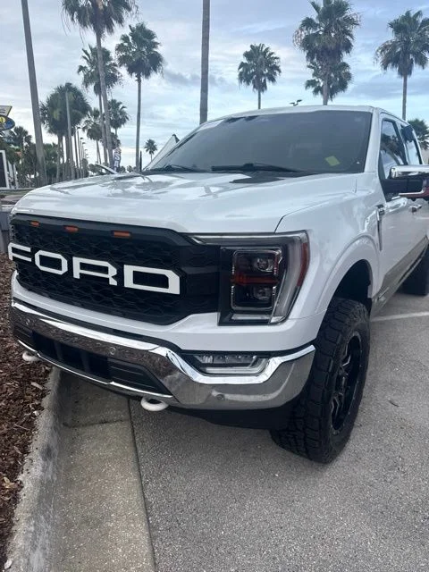 Used 2023 White Ford King Ranch image 3