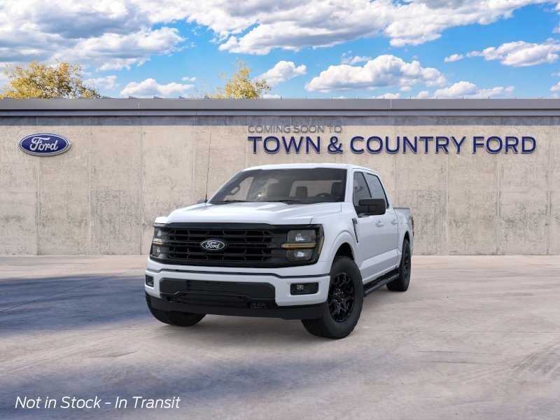 New 2026 Oxford White Ford XLT image 2