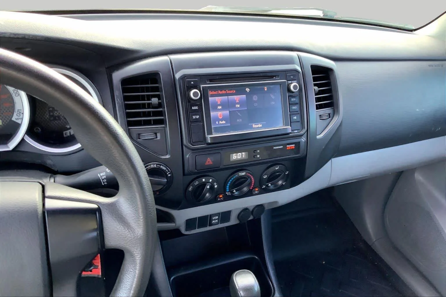 Used 2014 Magnetic Gray Metallic Toyota  image 7