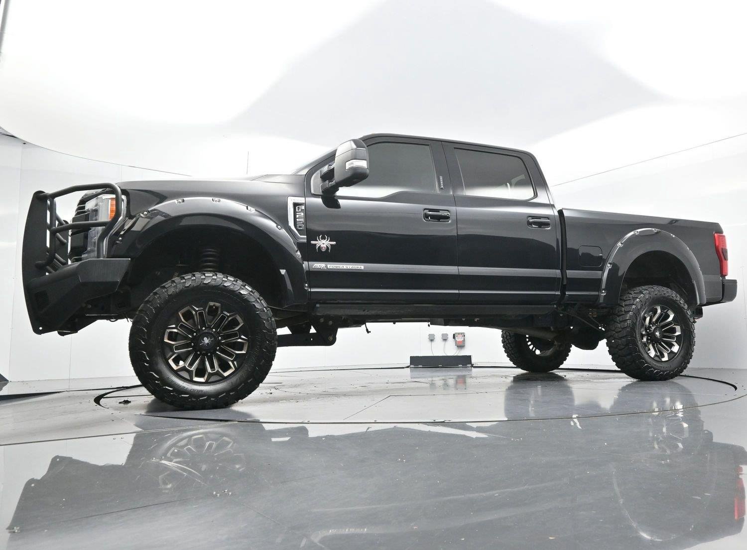Used 2019 Agate Black Ford LARIAT image 54