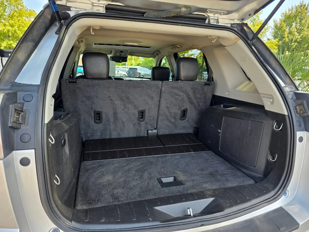 Used 2013 Quicksilver Metallic GMC Denali image 33