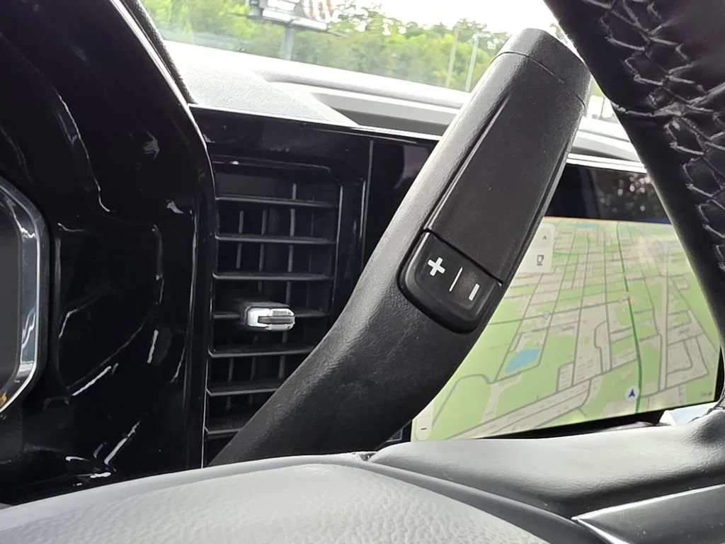 Used 2025 Black Chevrolet LT image 29