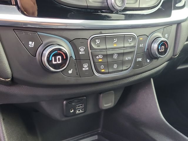 Used 2023 Black Chevrolet Premier image 23