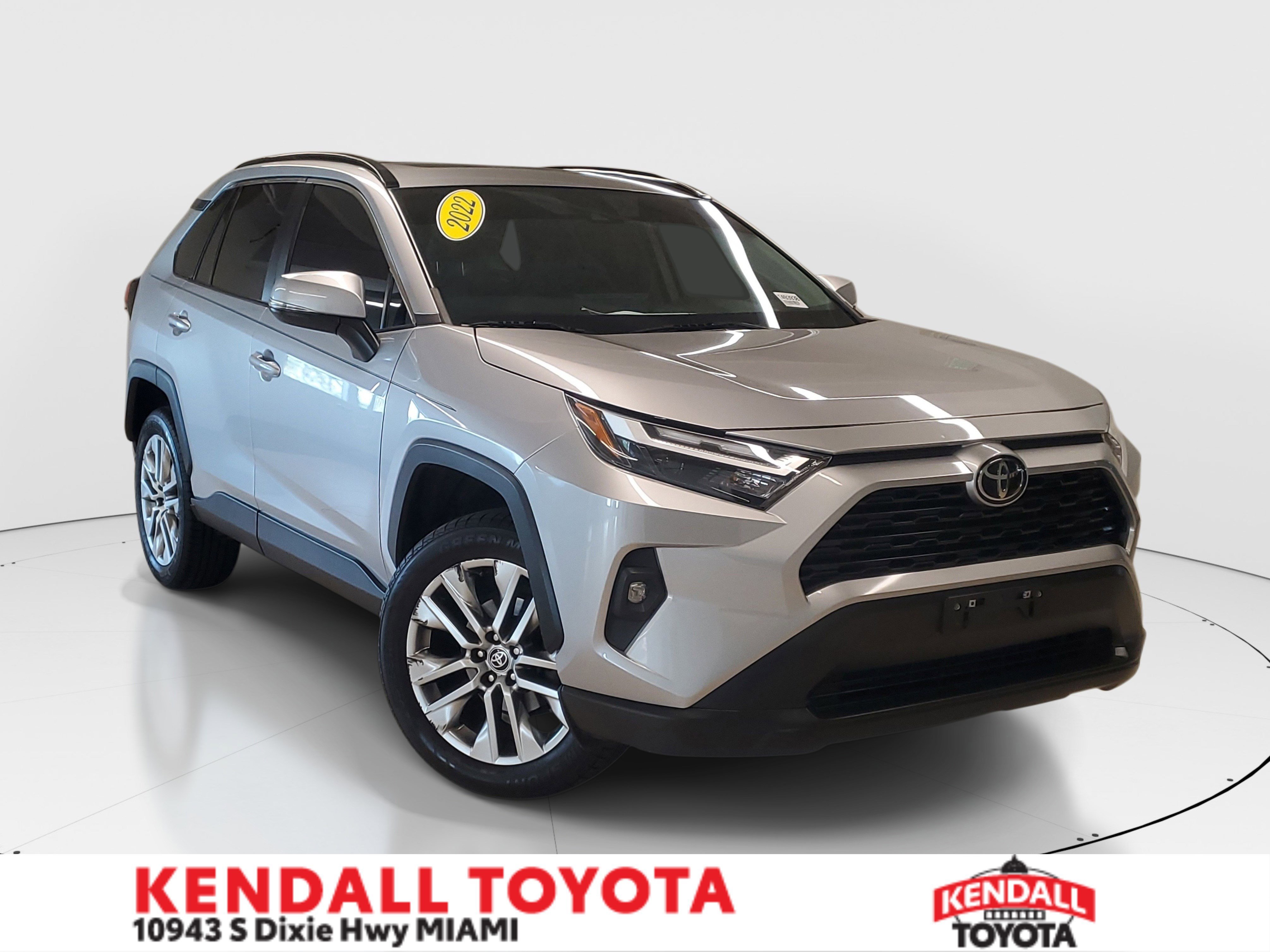 2022 Toyota RAV4 XLE Premium