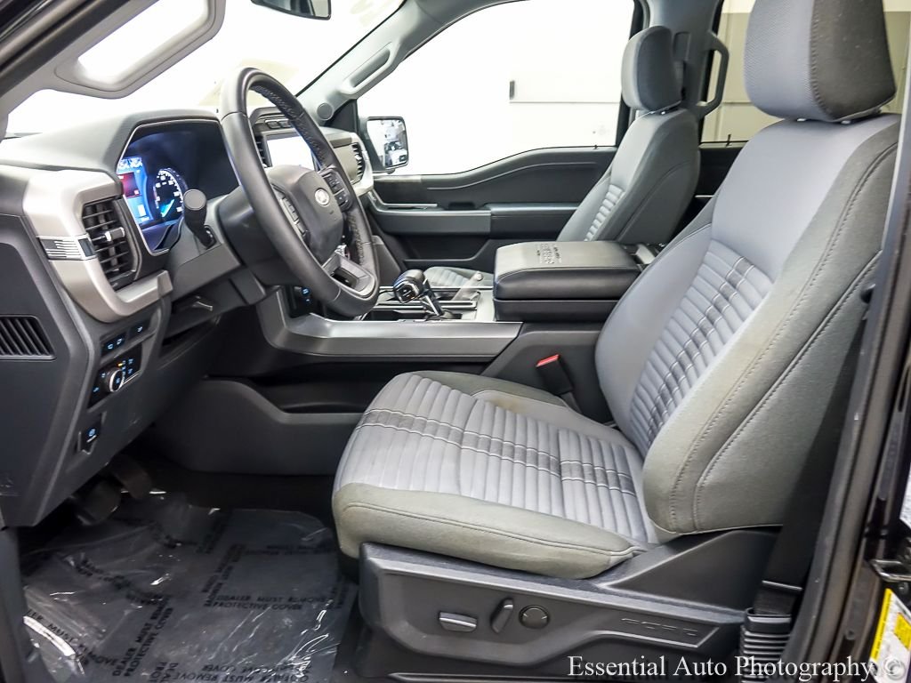 Used 2023 Yellow Ford XLT image 9