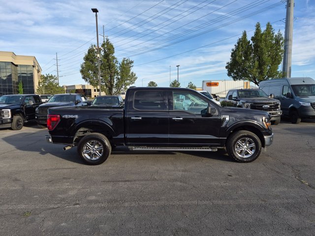 Used 2025 Black Metallic Ford XLT image 36