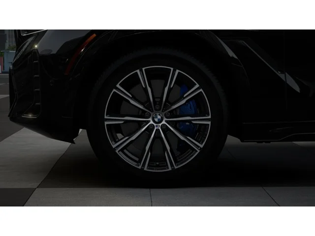 New 2027 Black Sapphire Metallic BMW  image 7