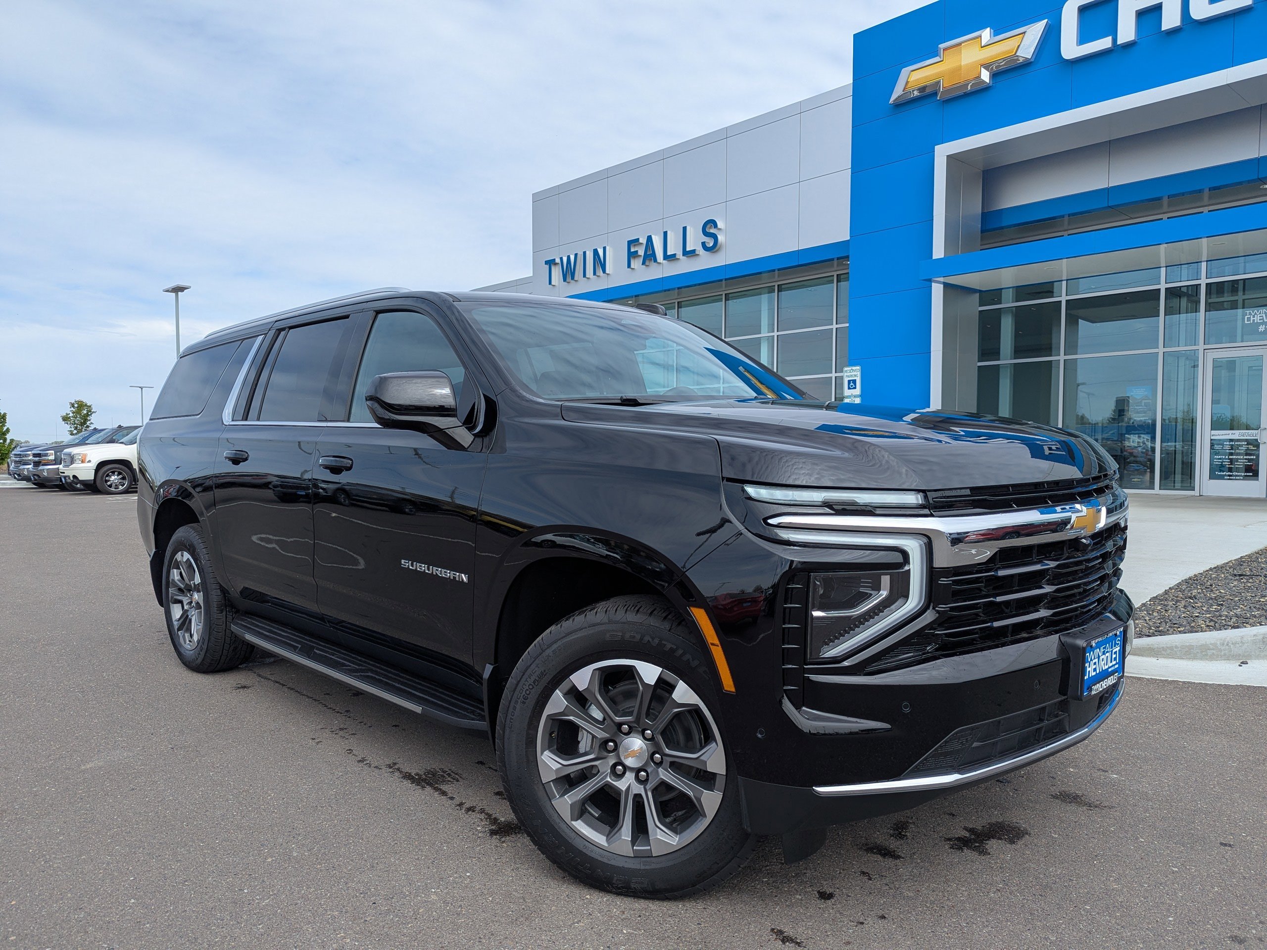 2026 Chevrolet Suburban LS