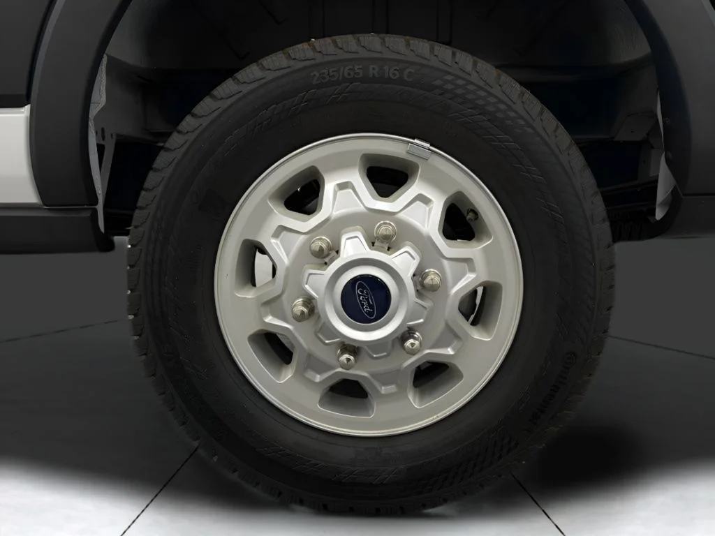 Used 2024 White Ford Base image 27
