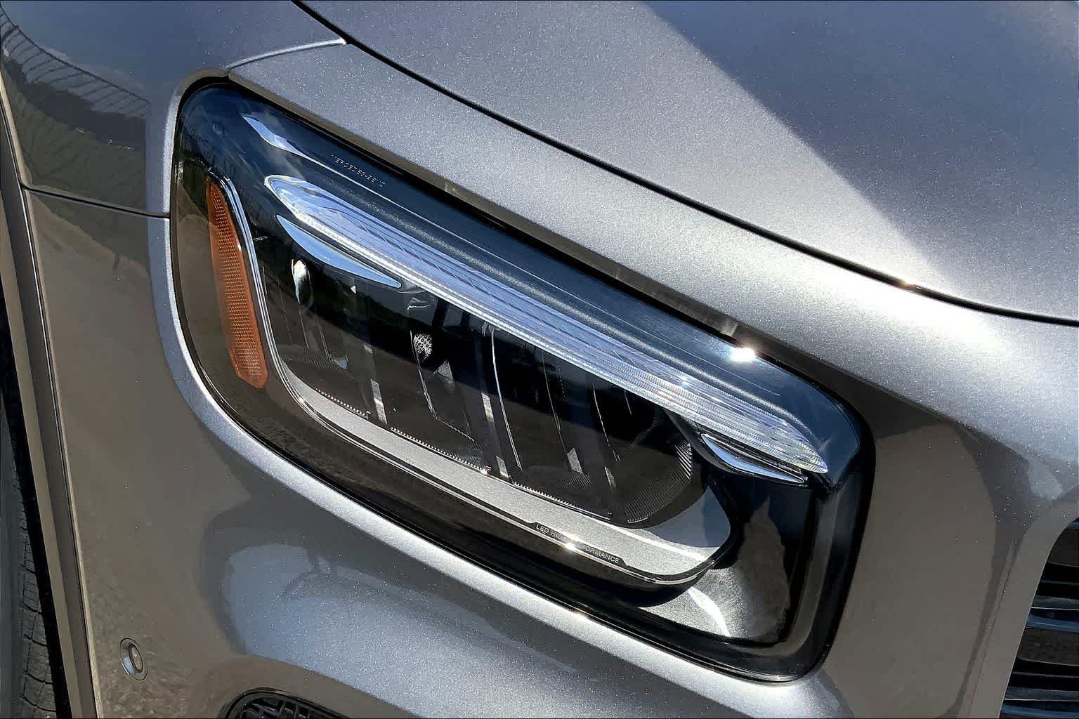 2025 Mercedes-Benz GLB Base - Photo 20