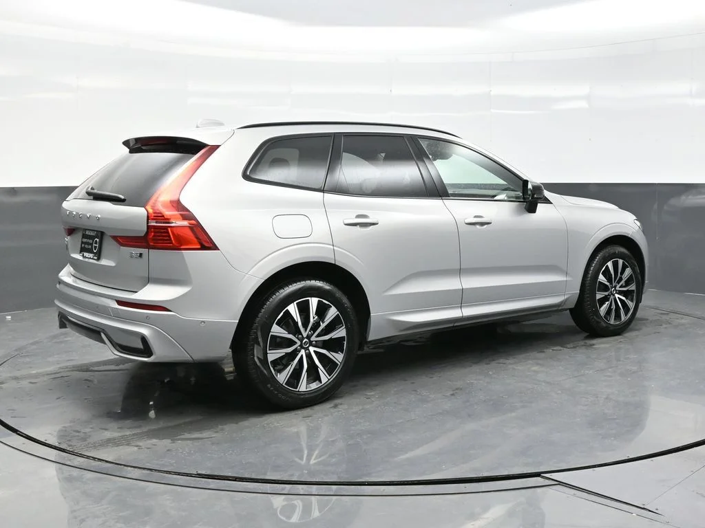 Certified Used 2025 Silver Dawn Volvo Plus image 7
