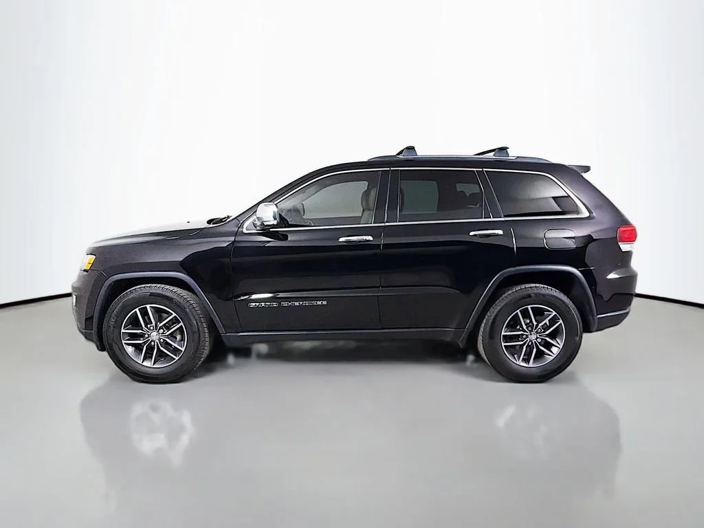 Used 2017 Black Jeep Limited image 9