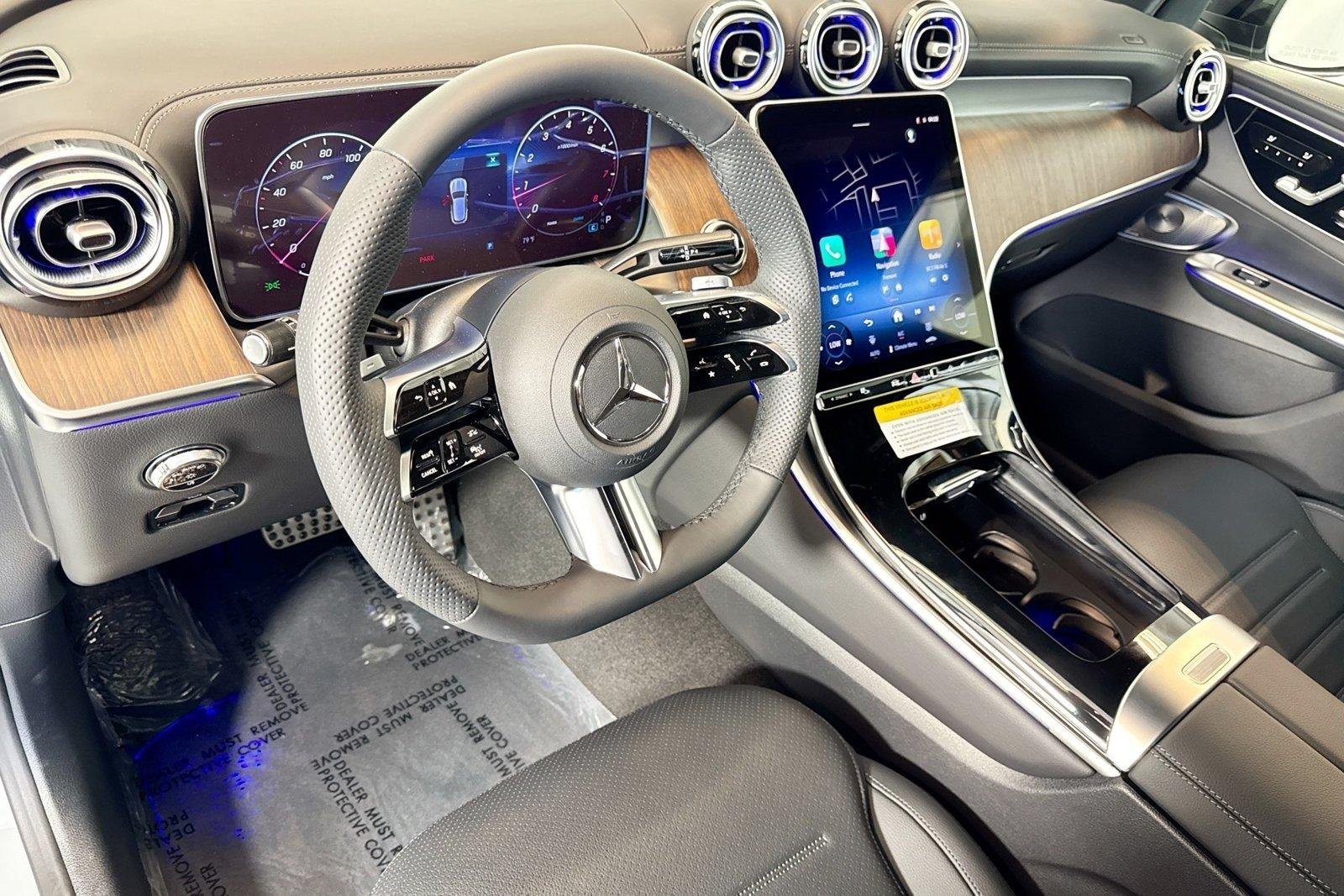 New 2026 Manufaktur Alpine Grey Mercedes-Benz GLC 300 image 9