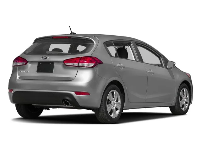 Used 2016 Silky Silver Kia LX image 2