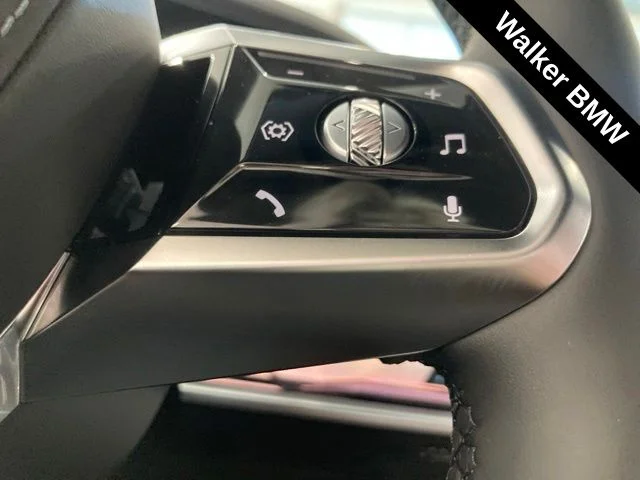 New 2024 Carbon Black Metallic BMW xDrive60 image 24