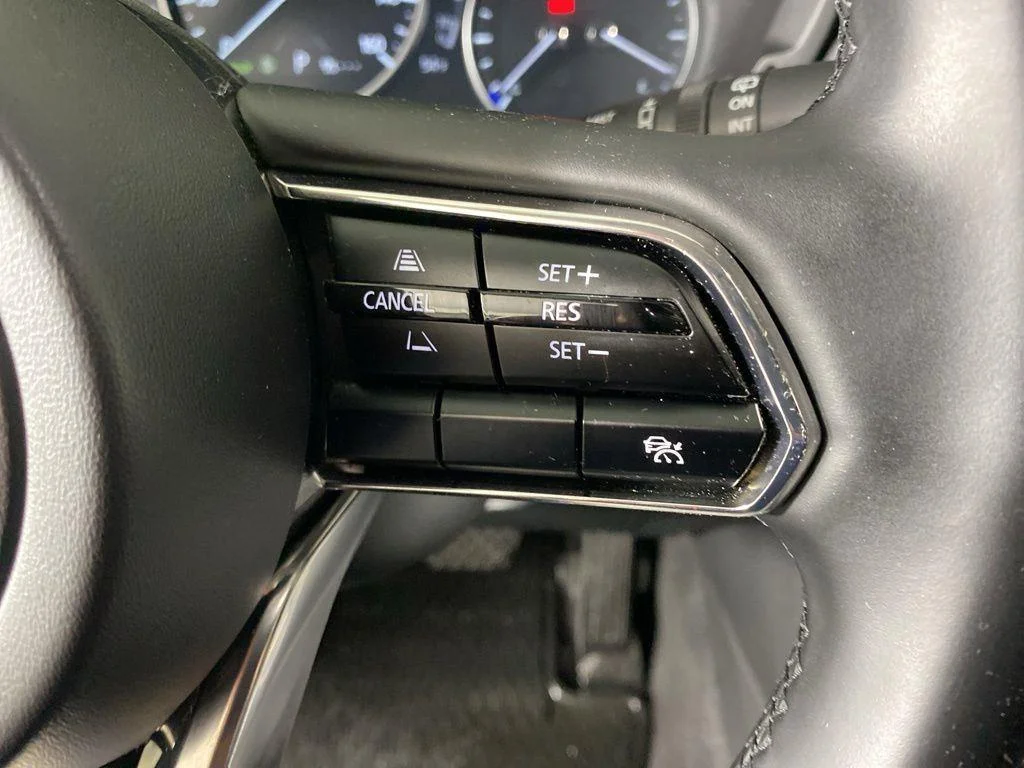 Used 2024 White Mazda 3.3 Turbo Select image 15