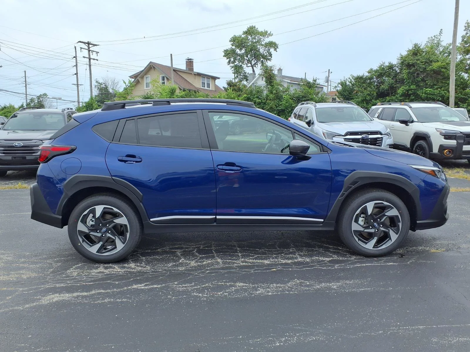 New 2026 SAPPHIRE BLUE PEARL Subaru Limited image 2