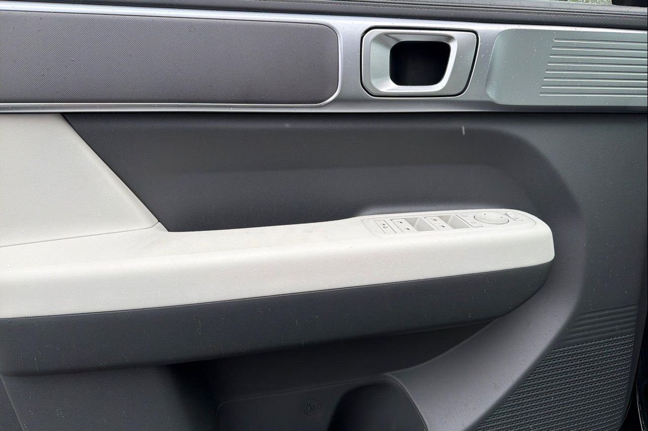 2026 Hyundai Santa Fe SE - Photo 11