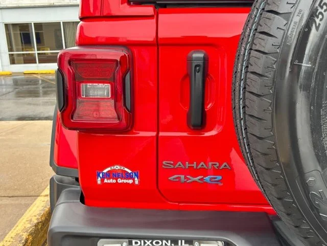 2025 Jeep Wrangler 4xe Sahara 4XE - Photo 9