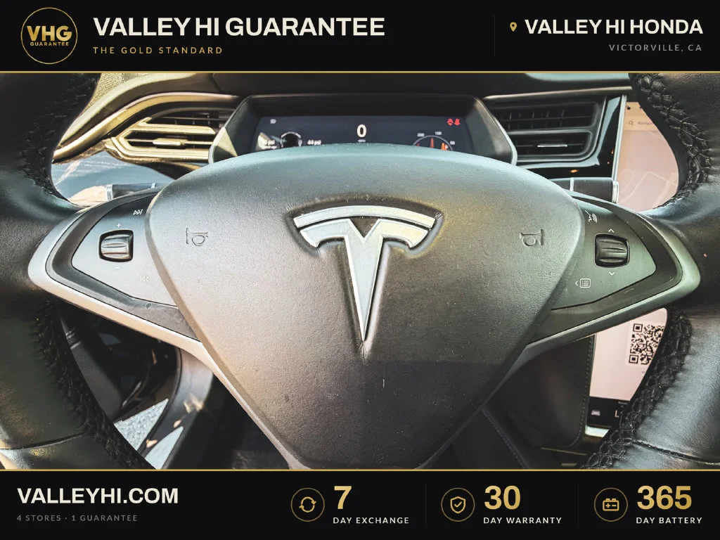 Used 2018  Tesla  image 36