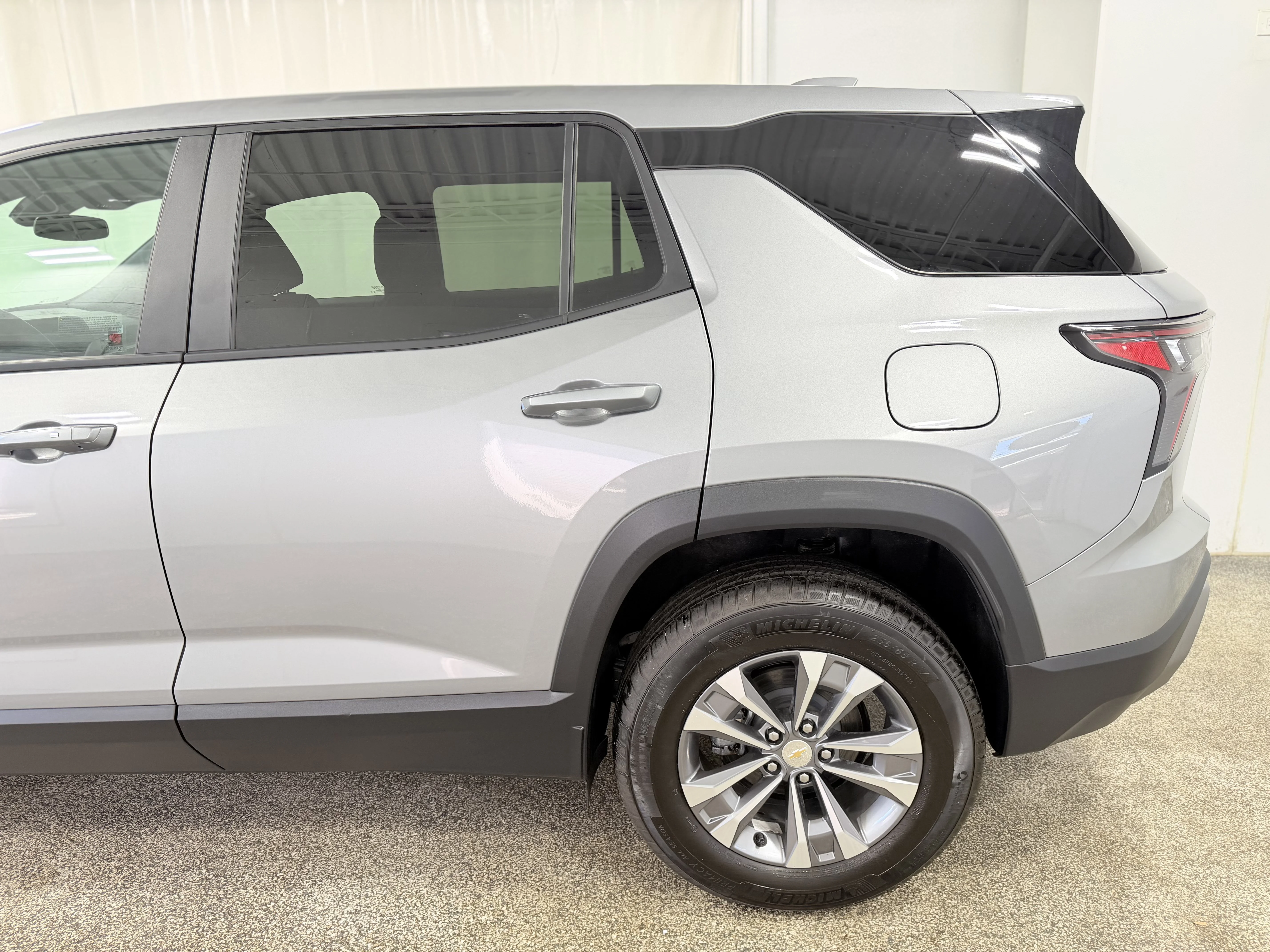 Used 2026 Sterling Gray Metallic Chevrolet AWD LT image 5