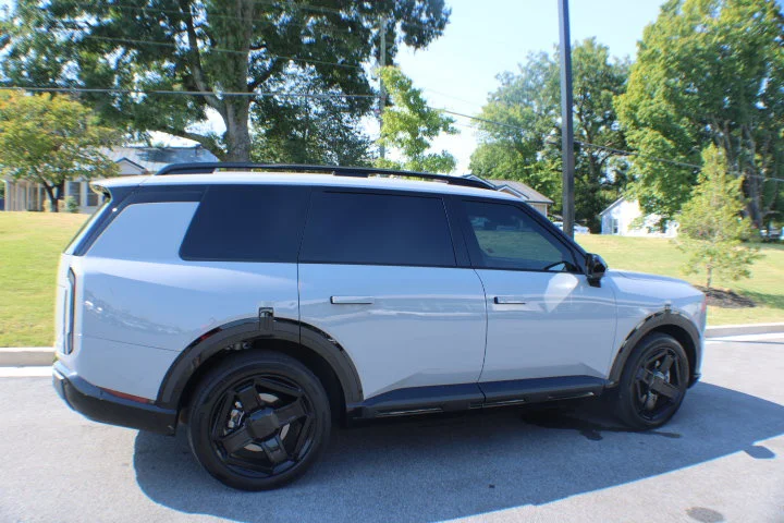 Used 2027 Gray Kia X-Line SX-Prestige image 2