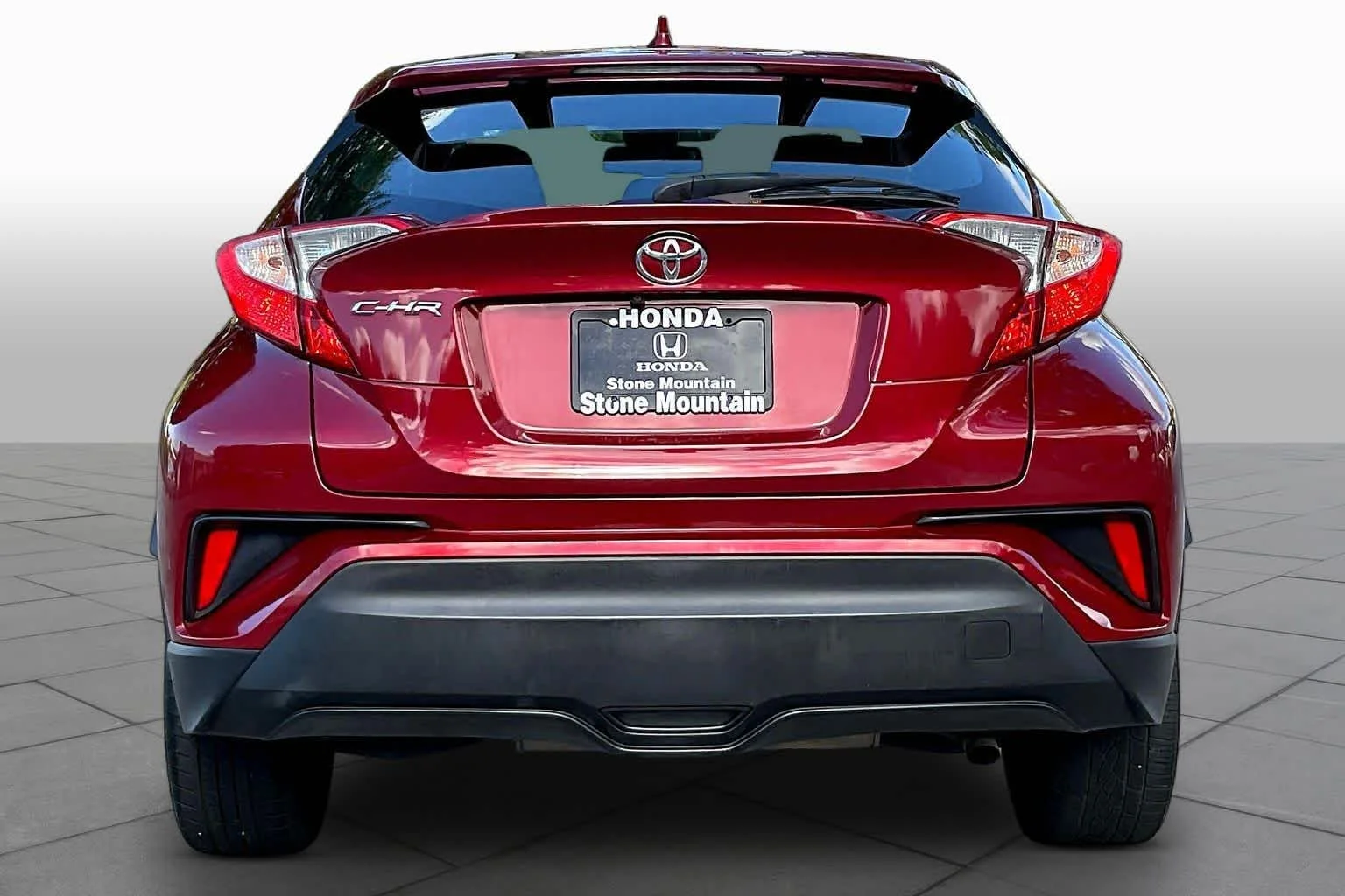 Pre-Owned 2018 Toyota C-HR XLE