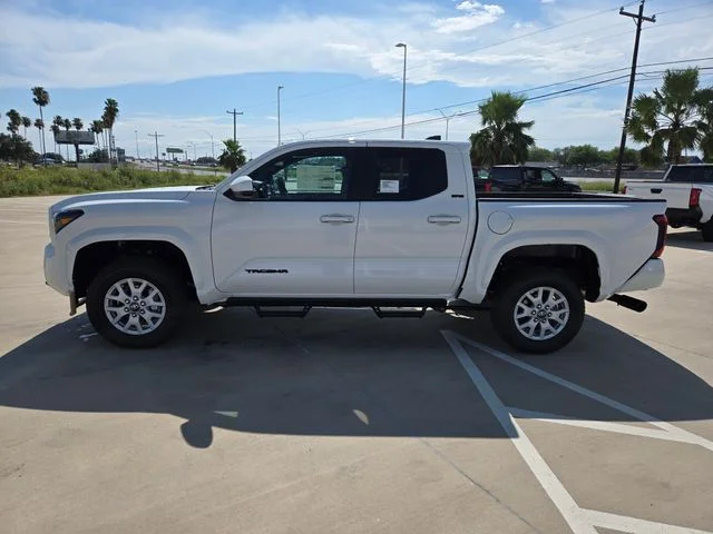 New 2026 Ice Cap Toyota SR5 image 4