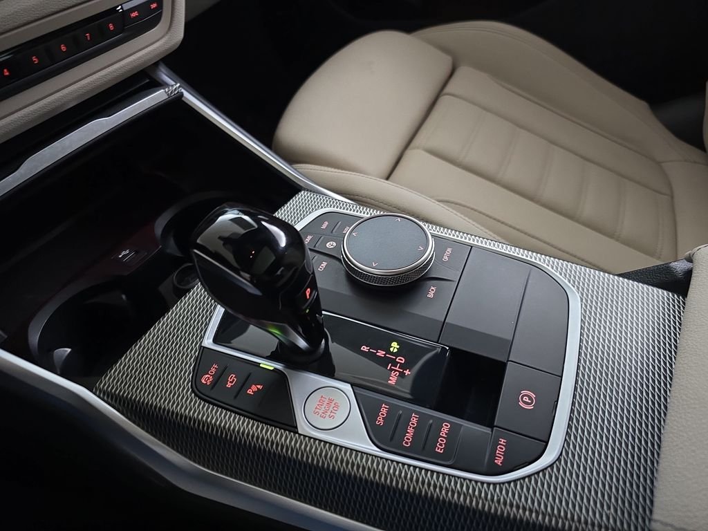 Used 2022 Portimao Blue Metallic BMW M340i image 27