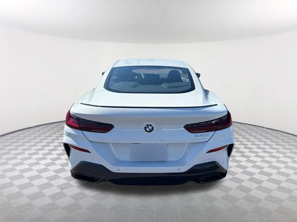 2026 BMW 8 Series 840i - Photo 6