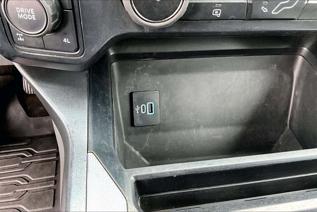 Used 2023 White Ford XLT image 25