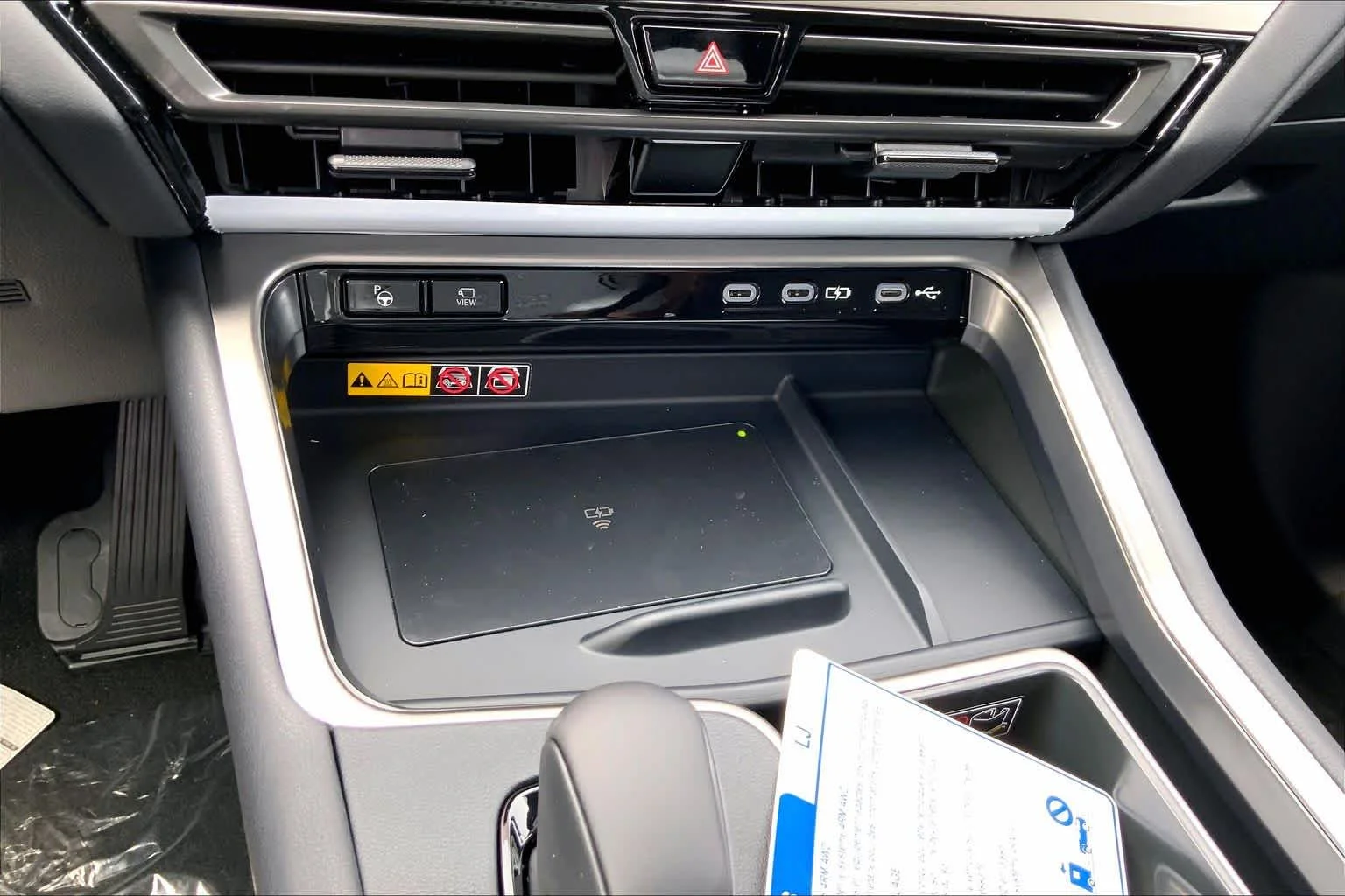 New 2026 Wind Chill Pearl Lexus PREMIUM AWD image 18