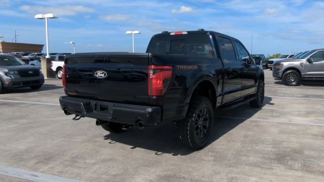 New 2026 Antimatter Blue Metallic Ford Tremor® image 24